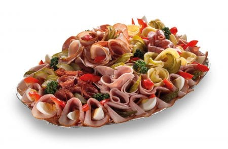 Obložená mísa s uzeným masem